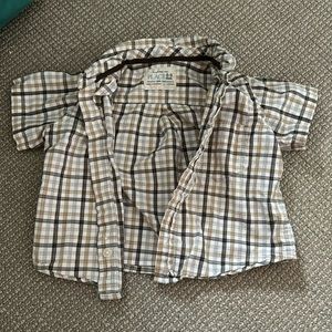 Children’s place button up shirt 6-9 months
